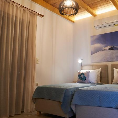 Villa Olive Valley Loutraki  Eksteriør billede