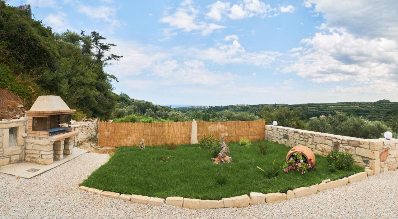 Villa Olive Valley Loutraki  Eksteriør billede
