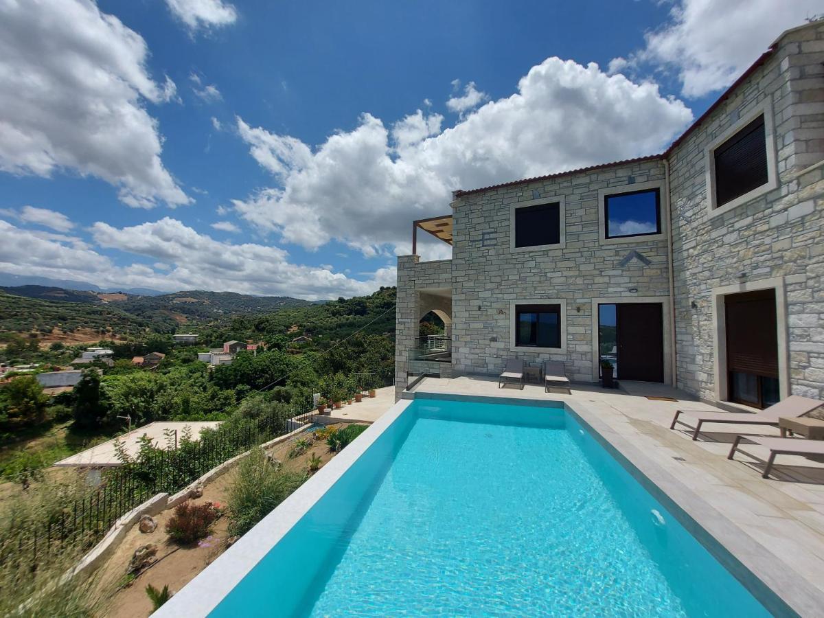 Villa Olive Valley Loutraki  Eksteriør billede