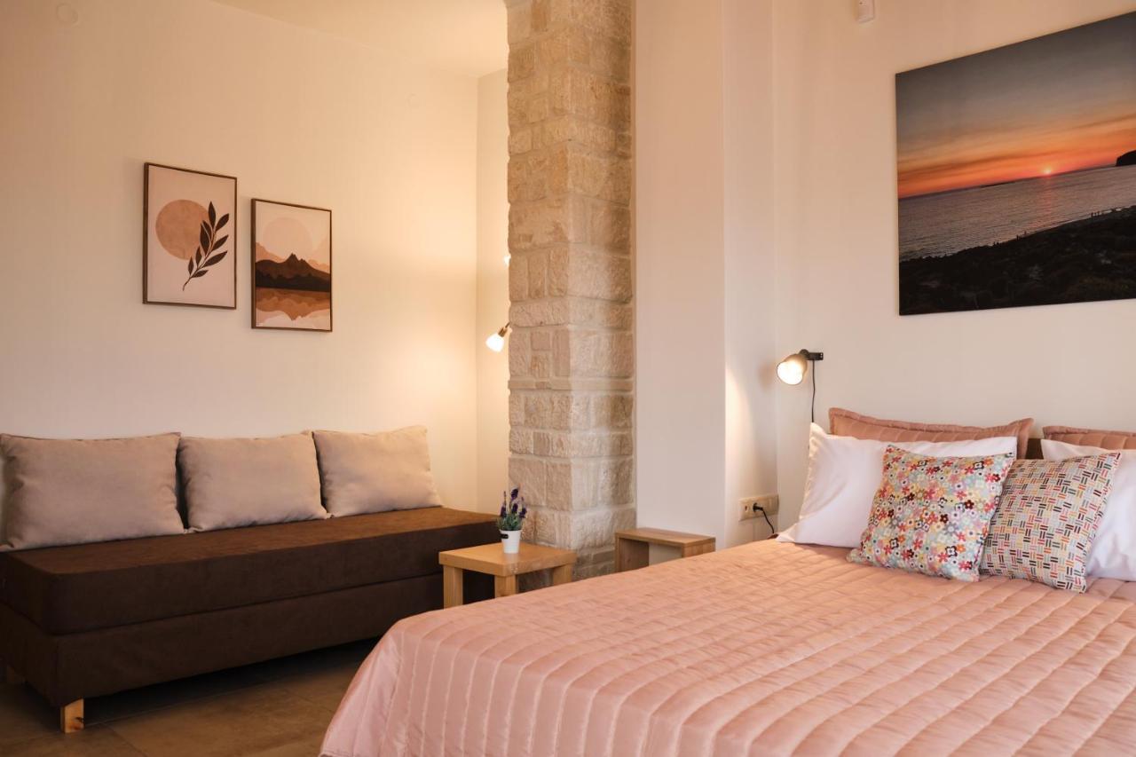 Villa Olive Valley Loutraki  Eksteriør billede