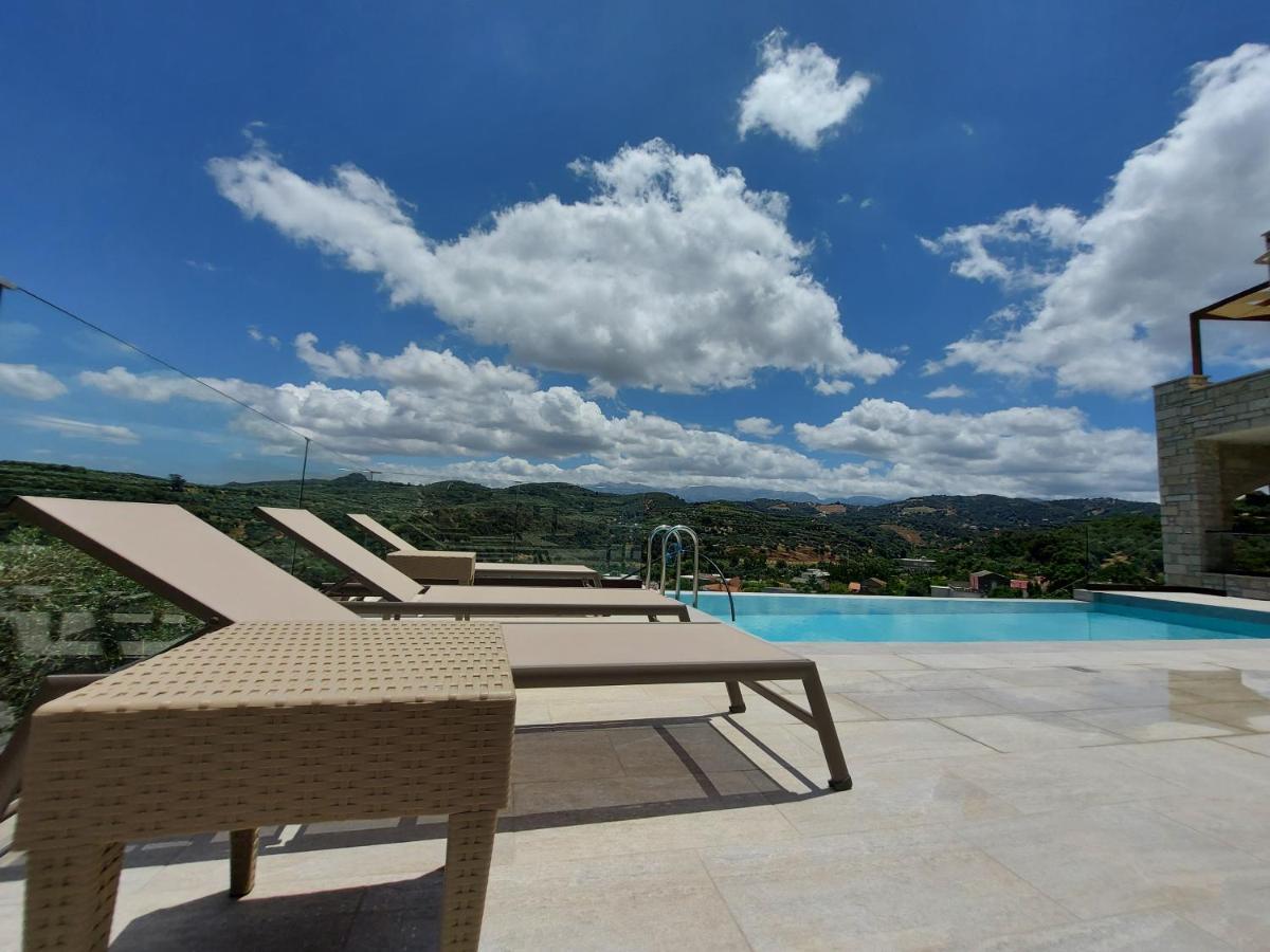 Villa Olive Valley Loutraki  Eksteriør billede
